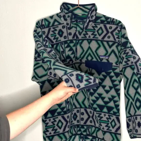 Vintage Patagonia Printed Snap-T Montana Siete Feather Grey Synchilla Size XS